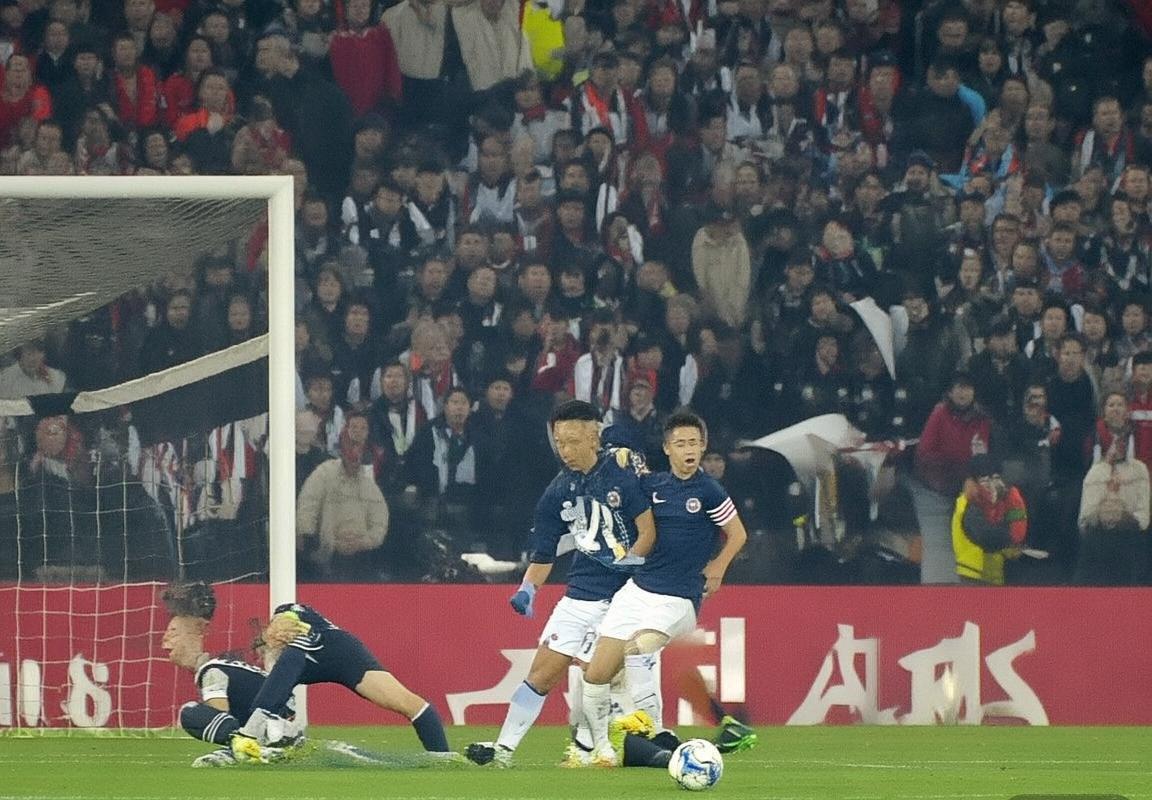 2019年仙台浦和焦点对决：荣耀激战与战术解析(图2)